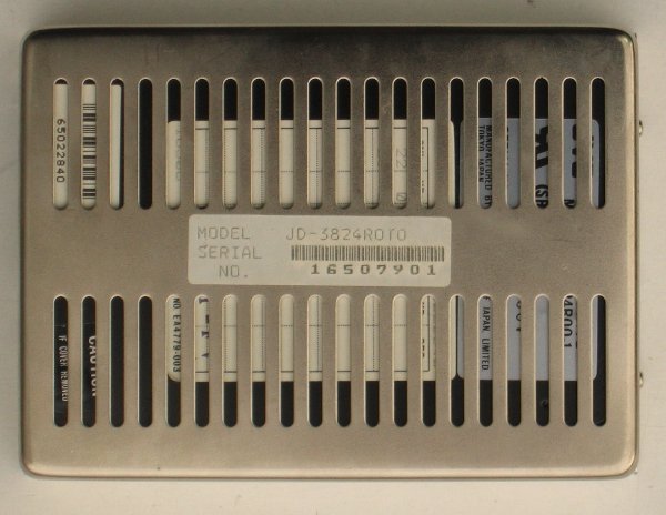 26pinHD_JVC_JD3824R00-1_cage